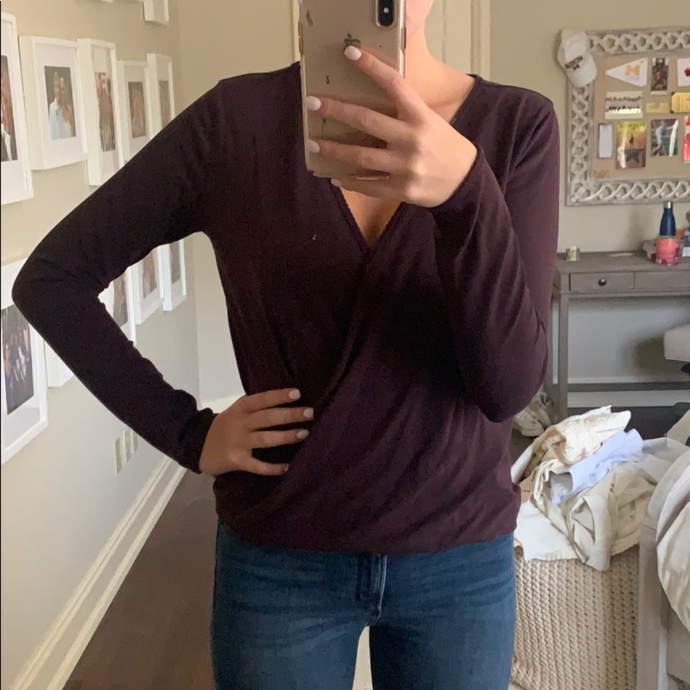 Maroon/purple lululemon long sleeve pullover shirt